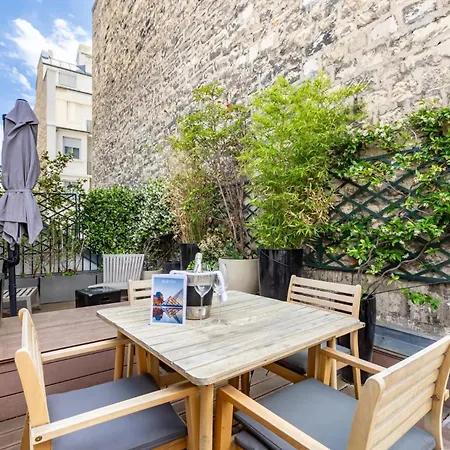 Maison Labruyere - Serviced Mansion Saint Germain Casa vacanze Parigi